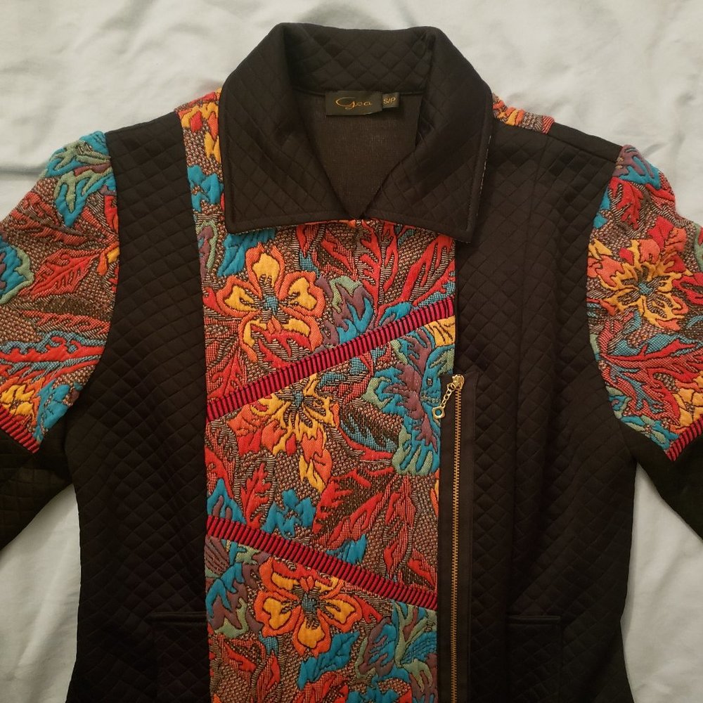 Gorgeous quilted floral jacket